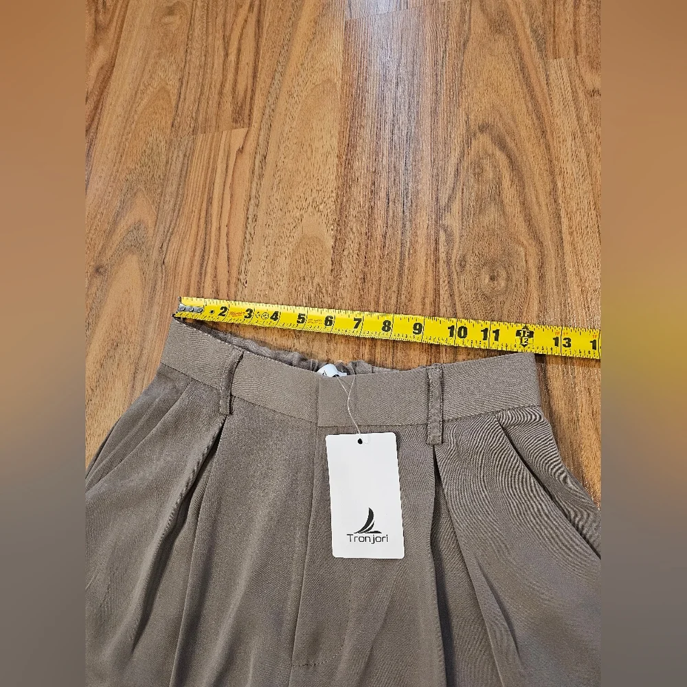 Tronjori Tan Flowy Wide-Leg Pants NWT - Picture 7 of 12
